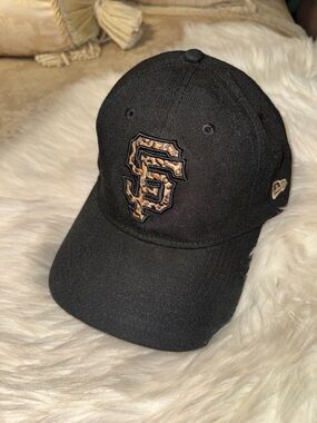New Era Black Cap BRAND NEW with Leopard SF Logo
